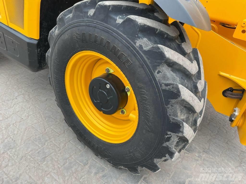 JCB 540-180 Телескопічні навантажувачі