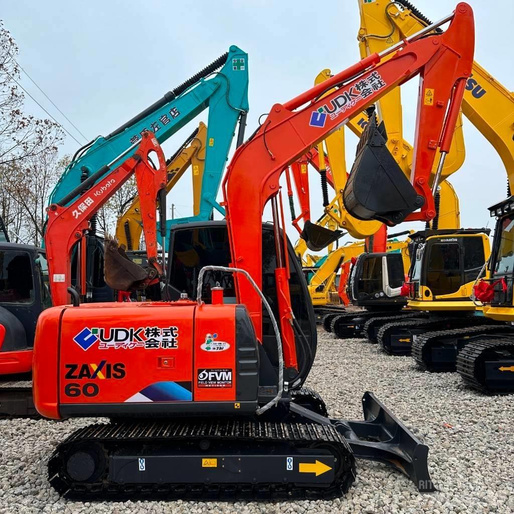 Hitachi ZX60 Міні-екскаватори < 7т