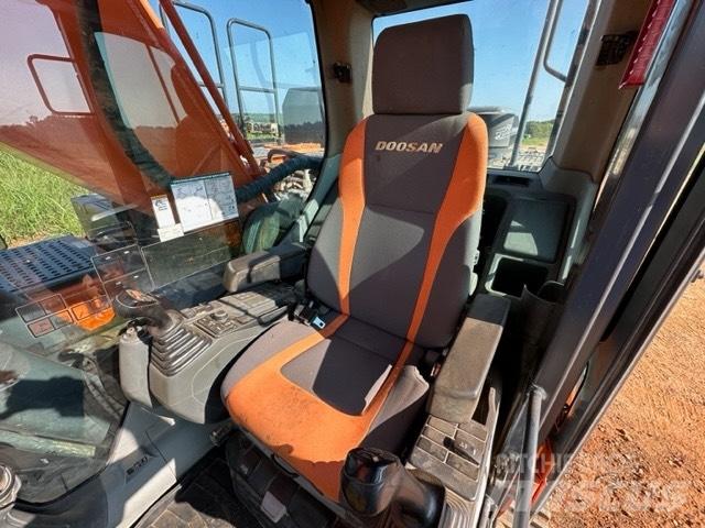 Doosan DX 350 LC-5 Гусеничні екскаватори
