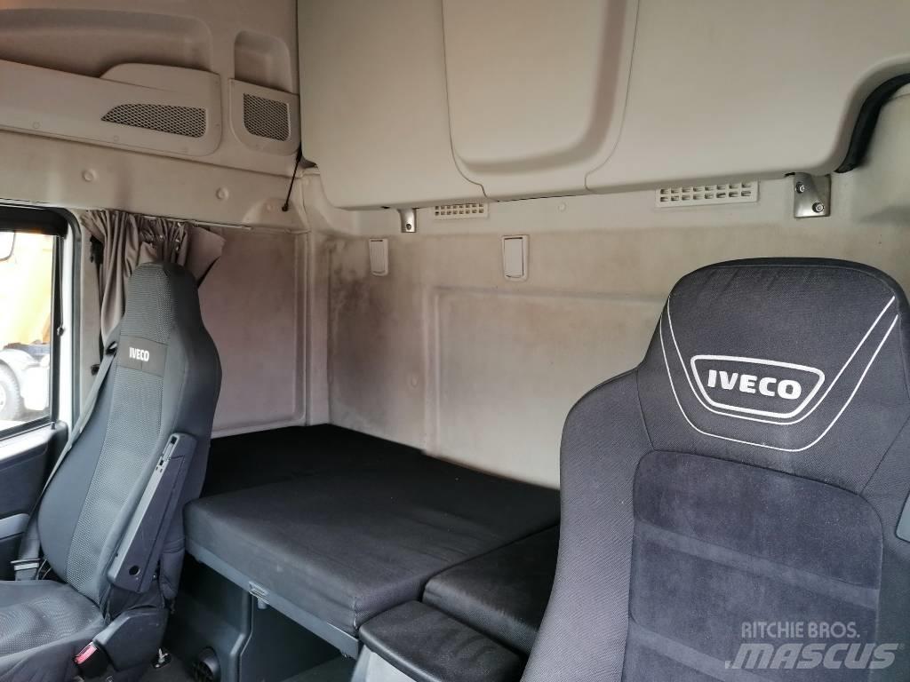 Iveco AS440ST/P Тягачі