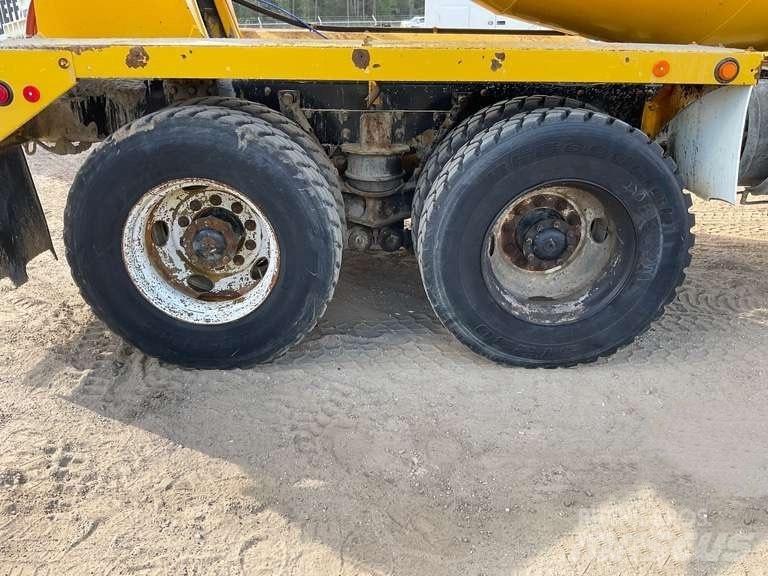 Mack CTP 713 B Вантажівки / спеціальні