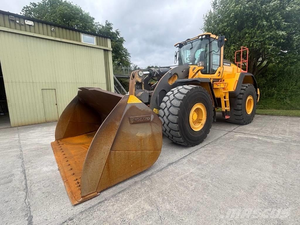 Volvo L 260 H Фронтальні навантажувачі