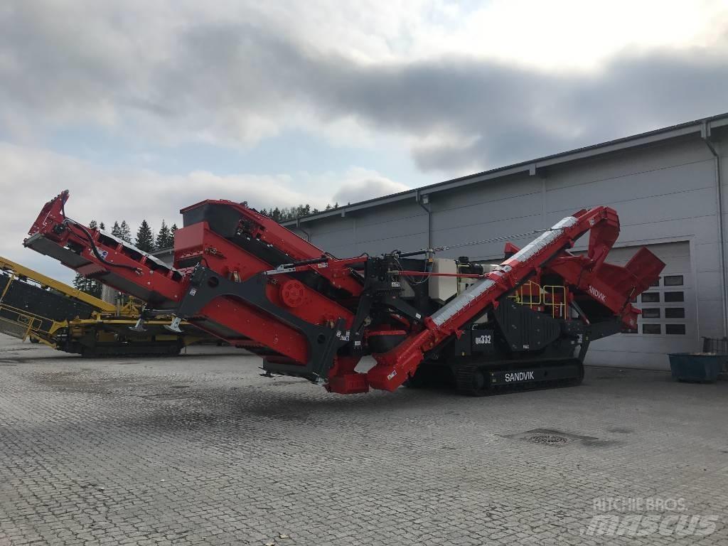 Sandvik QH 332 DDHS Мобільні дробарки