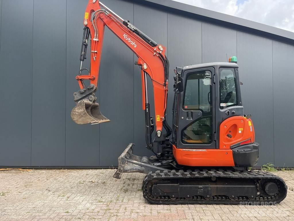 Kubota U55-4 Міні-екскаватори < 7т