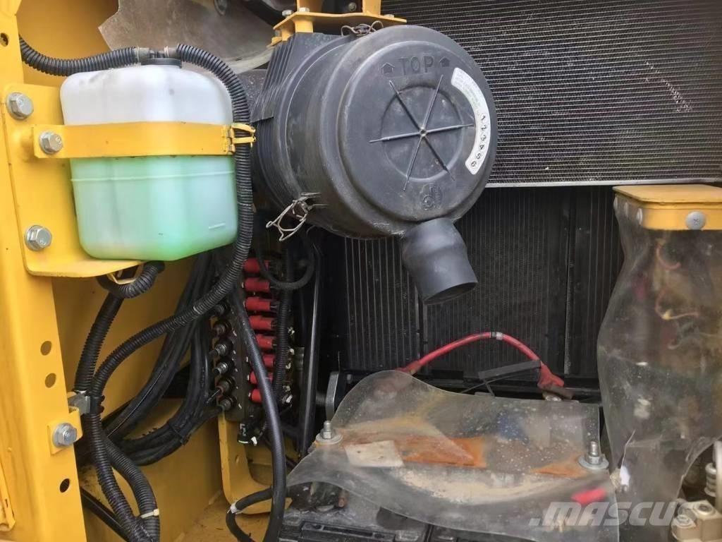 Komatsu PC 110 Гусеничні екскаватори