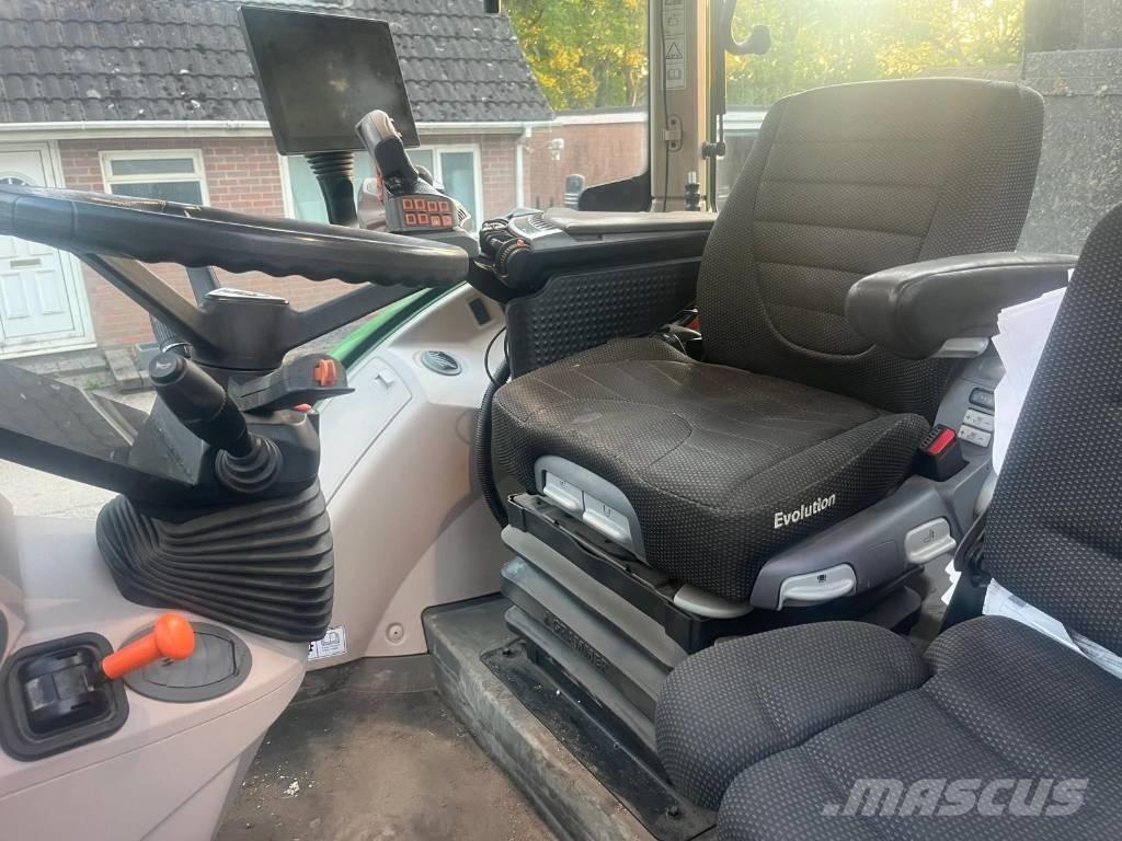 Fendt 722 Vario Трактори