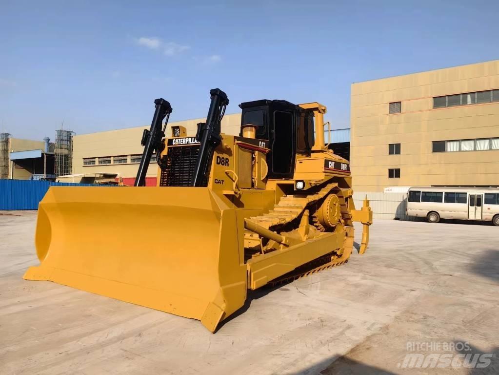 CAT D8R Гусеничні бульдозери