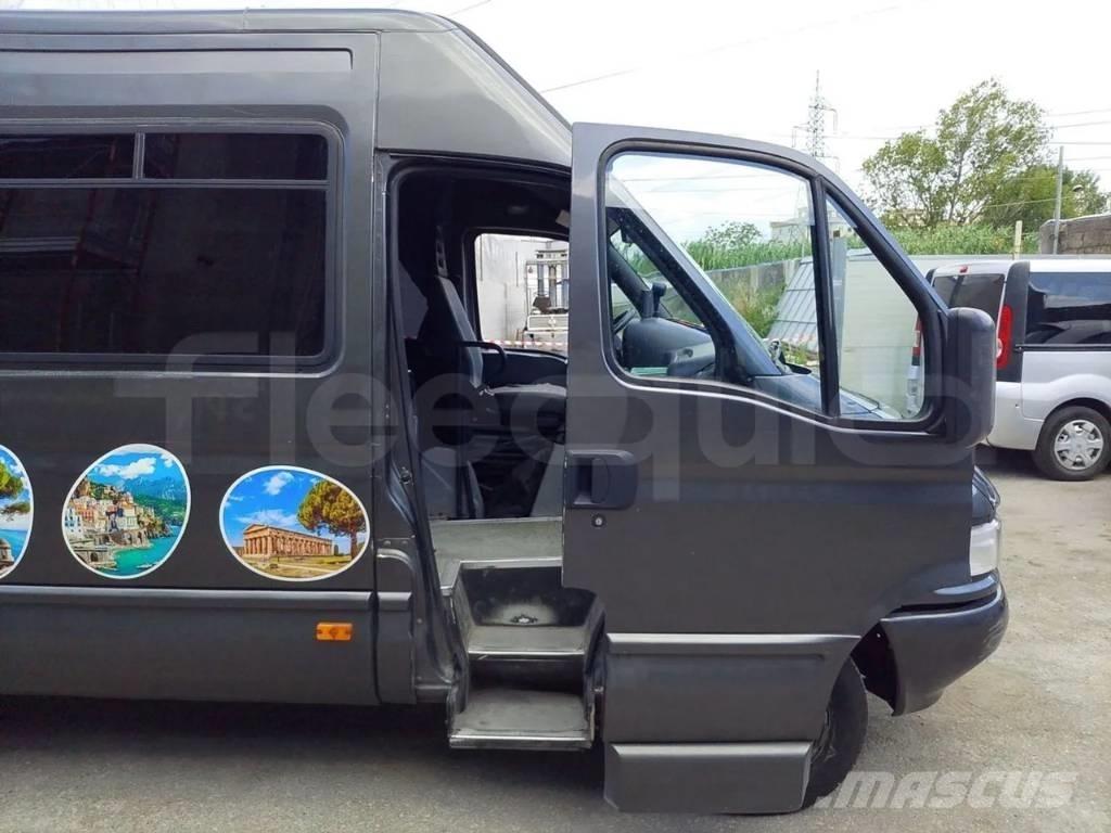 Iveco Daily Мікроавтобуси