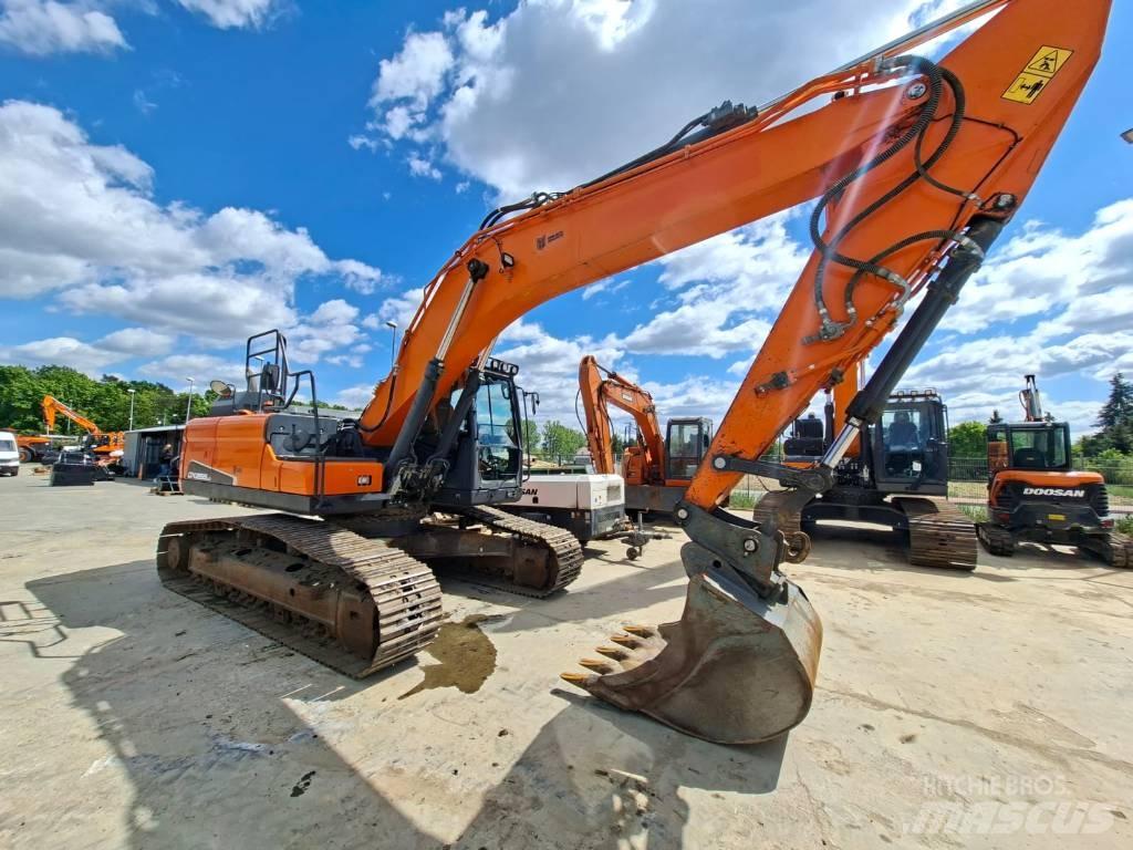 Doosan DX 255 LC-5 Гусеничні екскаватори