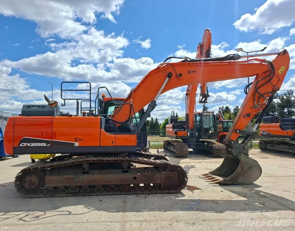 Doosan DX 255 LC-5 Гусеничні екскаватори
