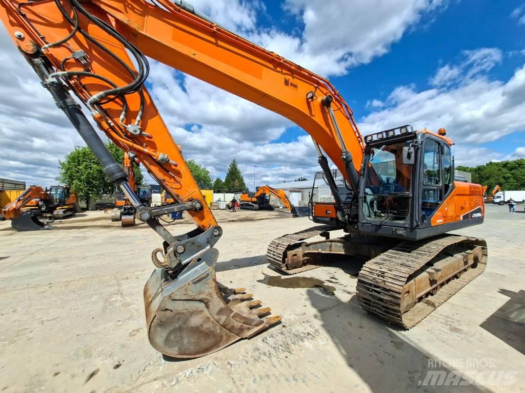 Doosan DX 255 LC-5 Гусеничні екскаватори