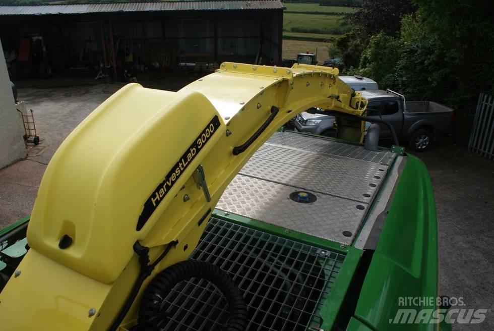 John Deere 8400 T Кормозбиральні комбайни