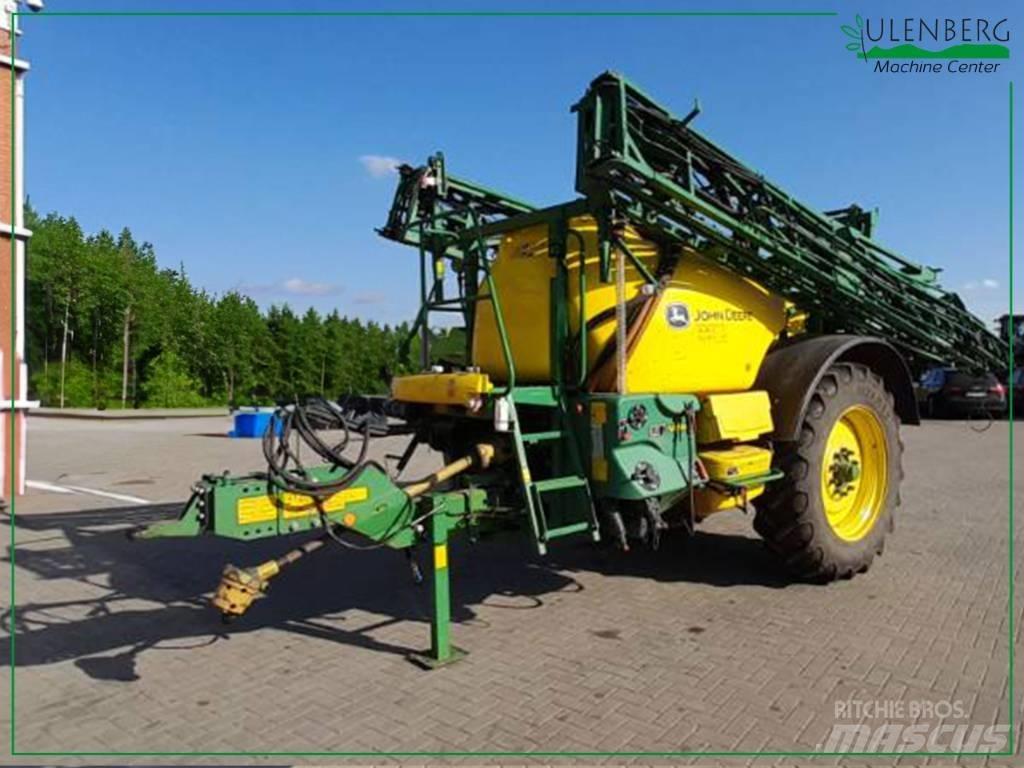 John Deere M 740 Причіпні обприскувачі