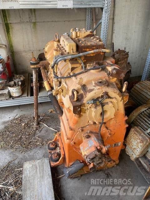 Fiat-Hitachi 350 Коробка передач