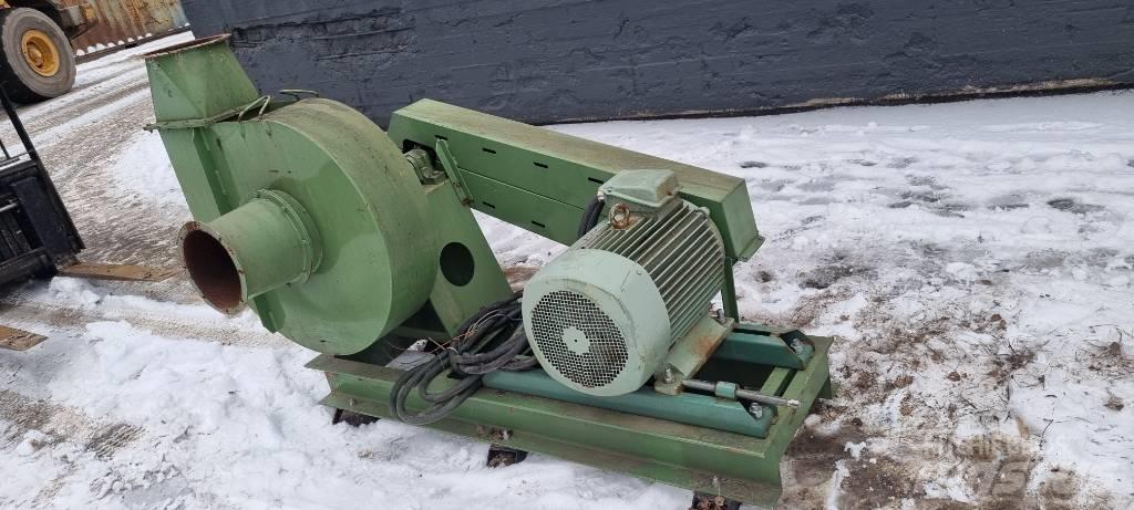  Siirtopuhallin 30 kW Конвейєри / Транспортери