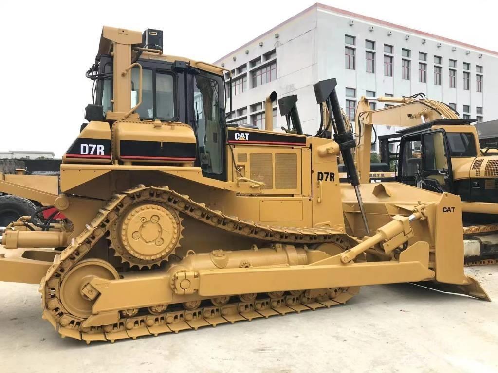 CAT D 7 R Гусеничні бульдозери