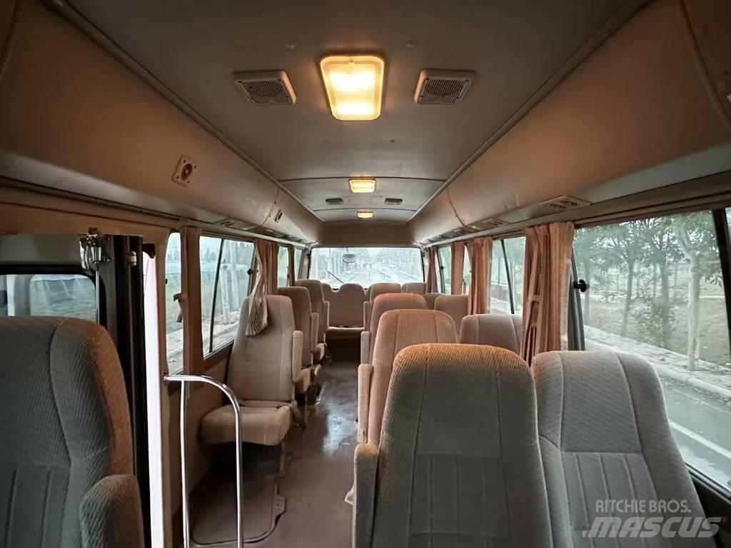 Toyota Coaster Міжміські автобуси