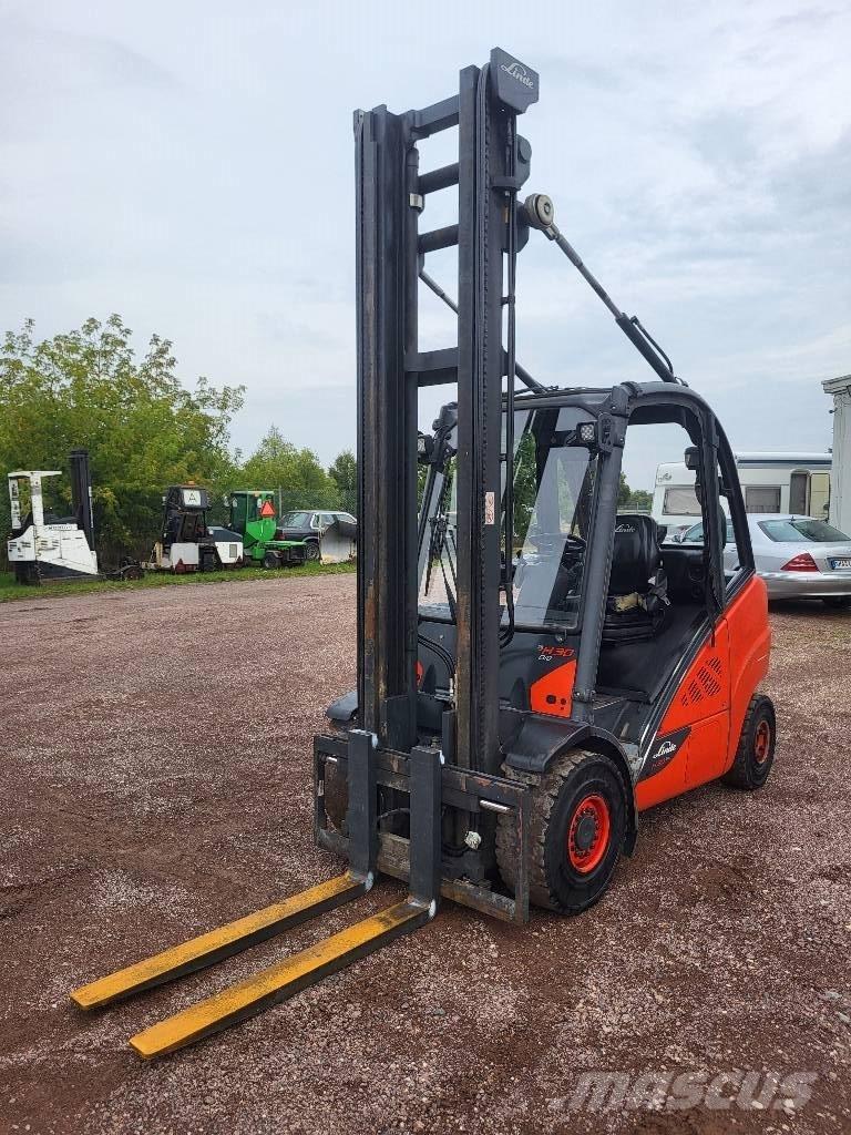 Linde H30D-02 EVO Дизельні навантажувачі