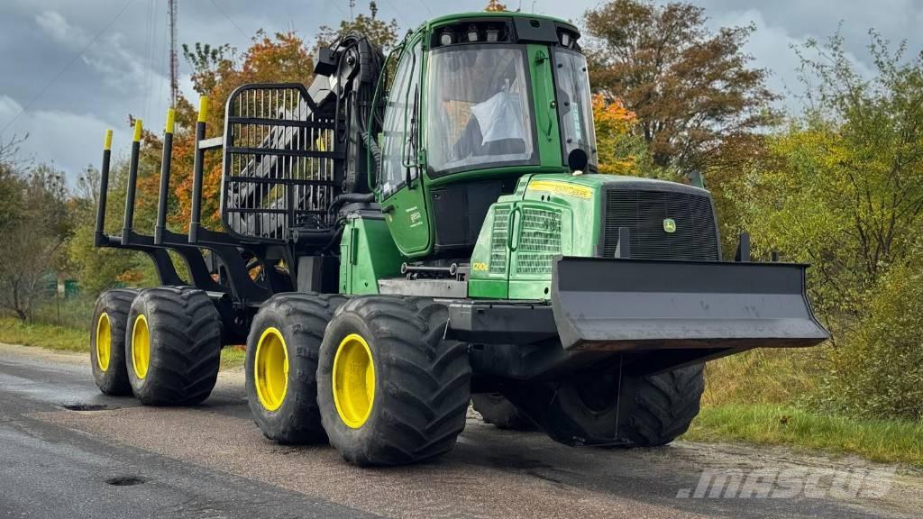 John Deere 1210 E Форвардери