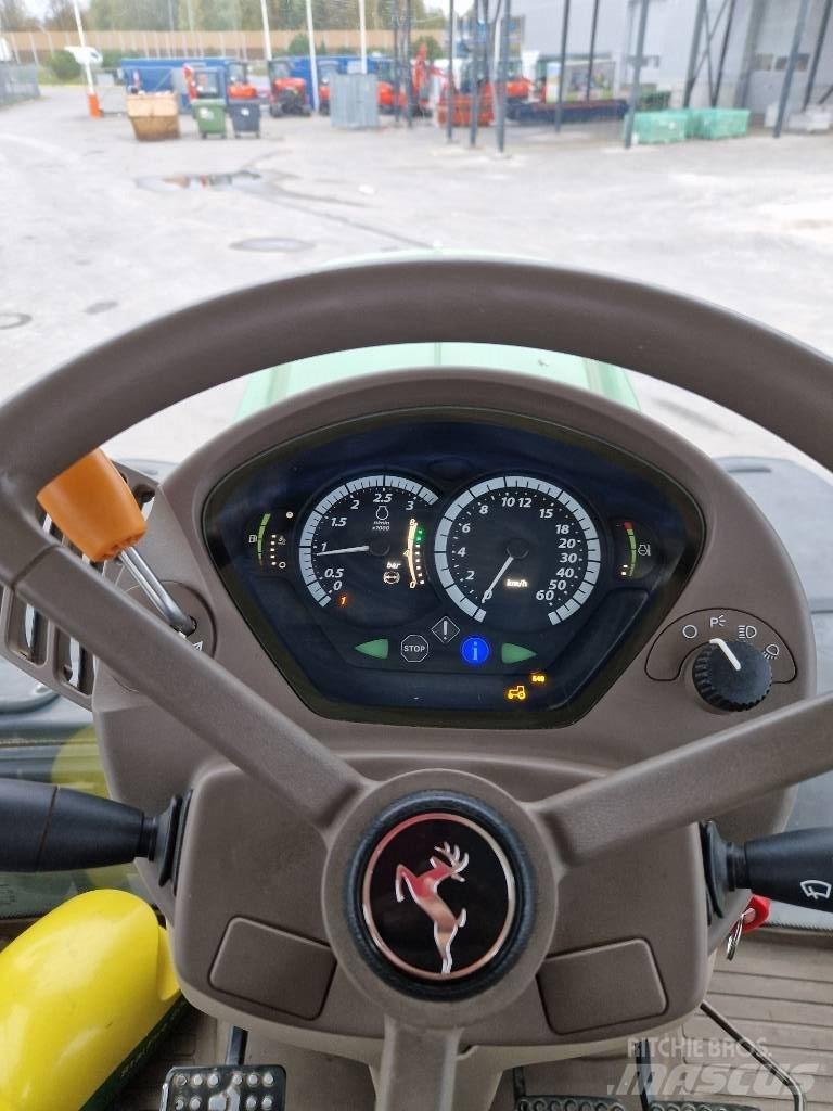 John Deere 6215 R Трактори