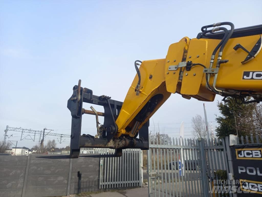 JCB 535-125 Телескопічні навантажувачі