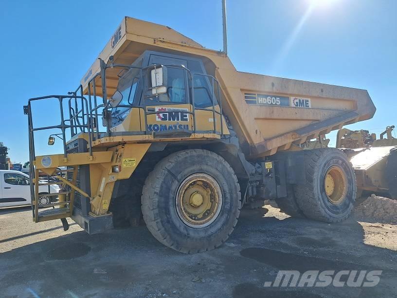 Komatsu HD605-7EO Кар`єрні самоскиди