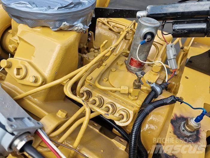 CAT 3208T Транспорт - Інші