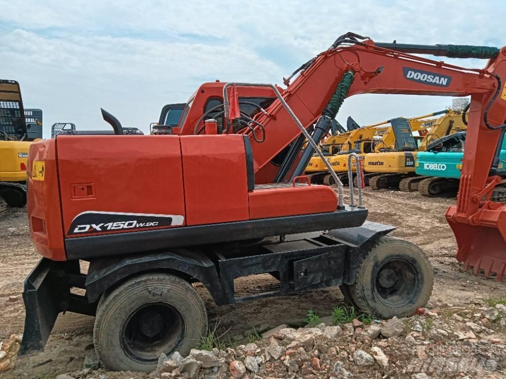 Doosan DH 150 W-7 Гусеничні екскаватори