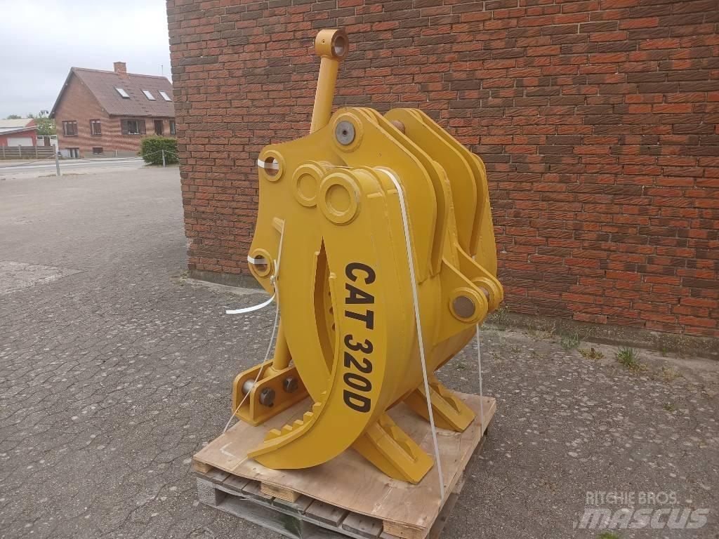 CAT 320 Гусеничні екскаватори