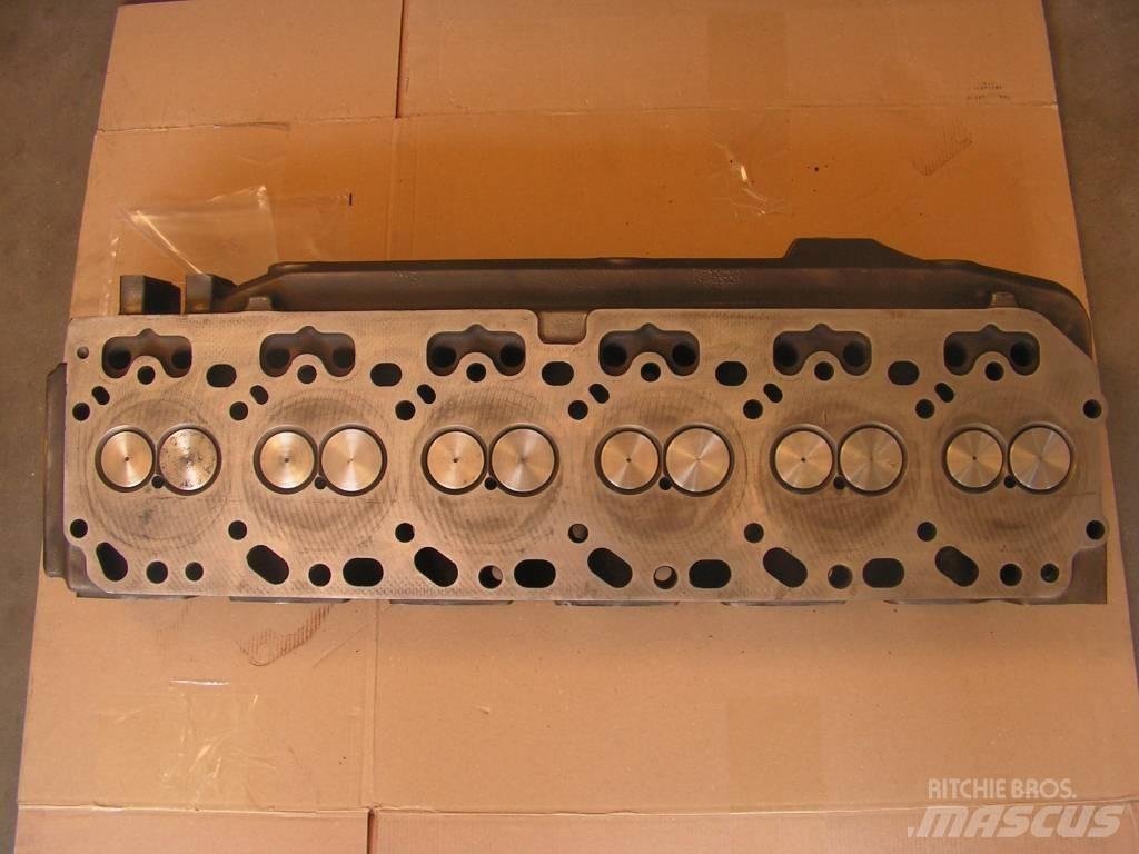 John Deere 6910 Двигуни