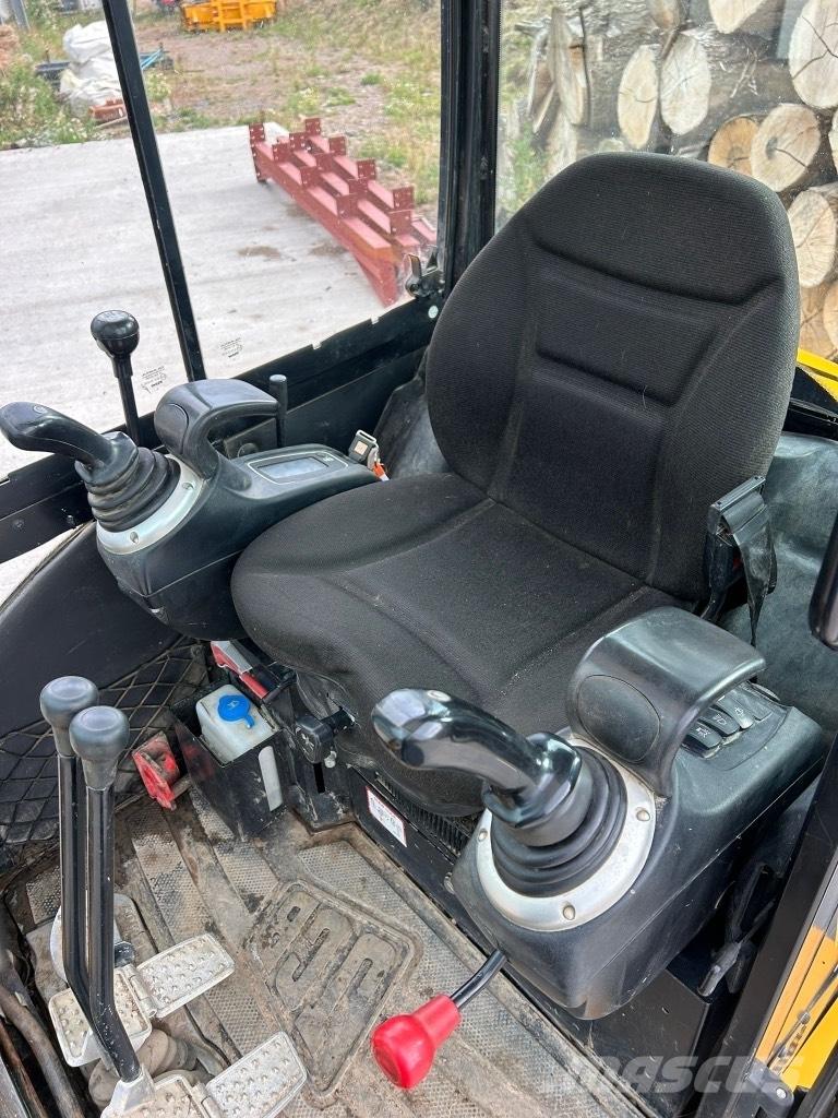 JCB 8026 CTS Міні-екскаватори < 7т