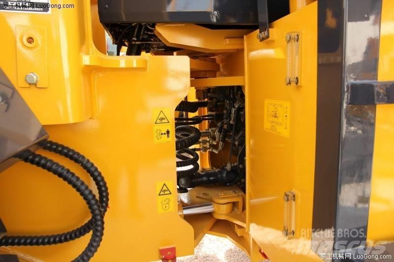 Shantui SL30W Фронтальні навантажувачі