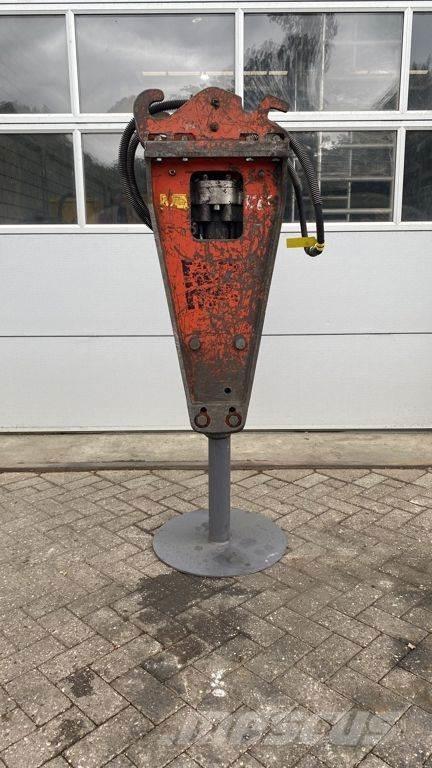 Rammer S23 Плуги