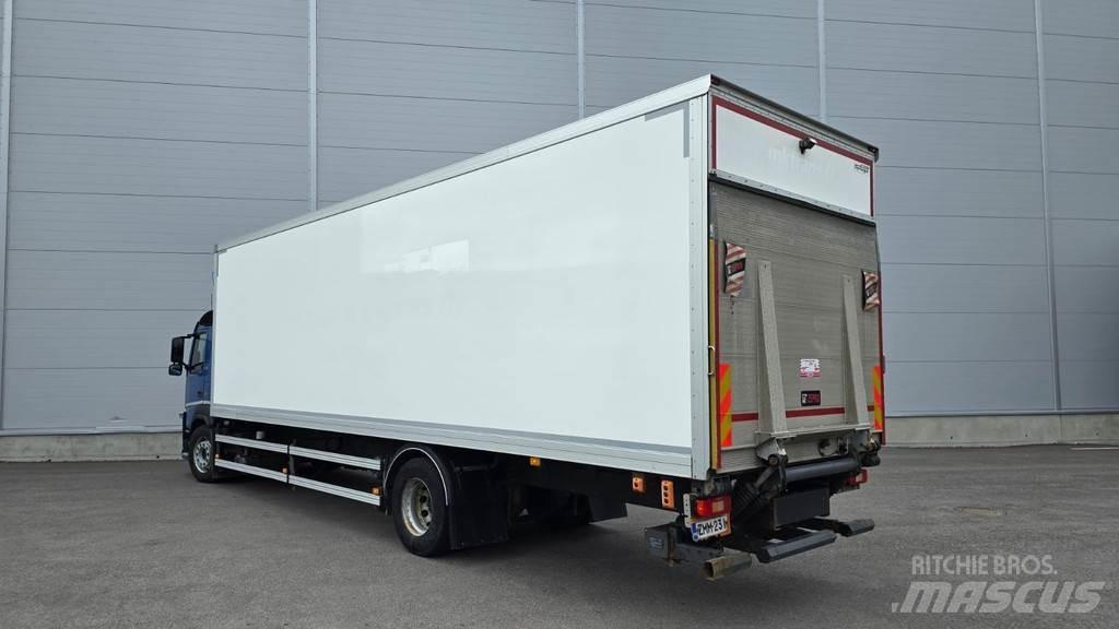 Volvo FM Фургони
