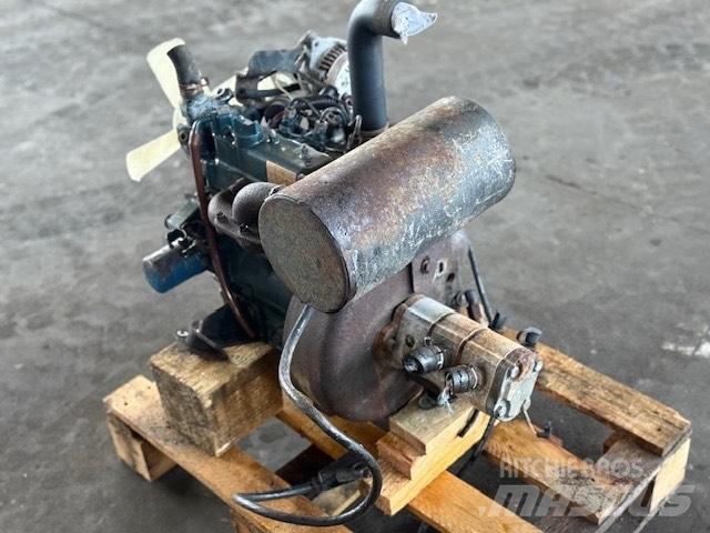 Kubota D 722-E Двигуни