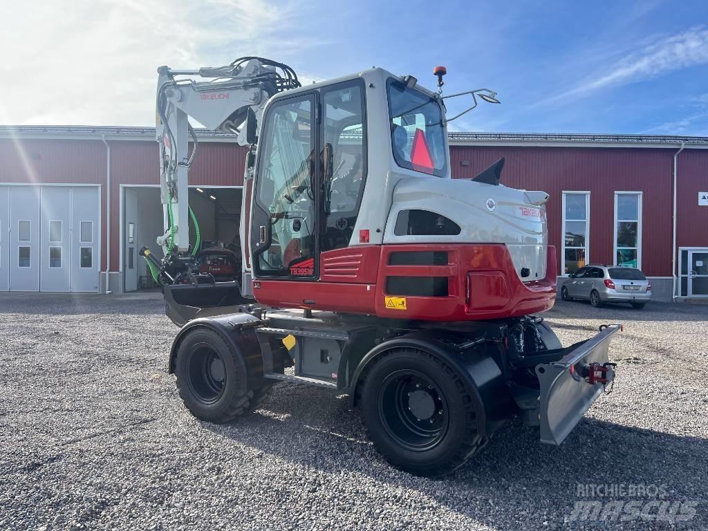 Takeuchi TB 395 W Колісні екскаватори