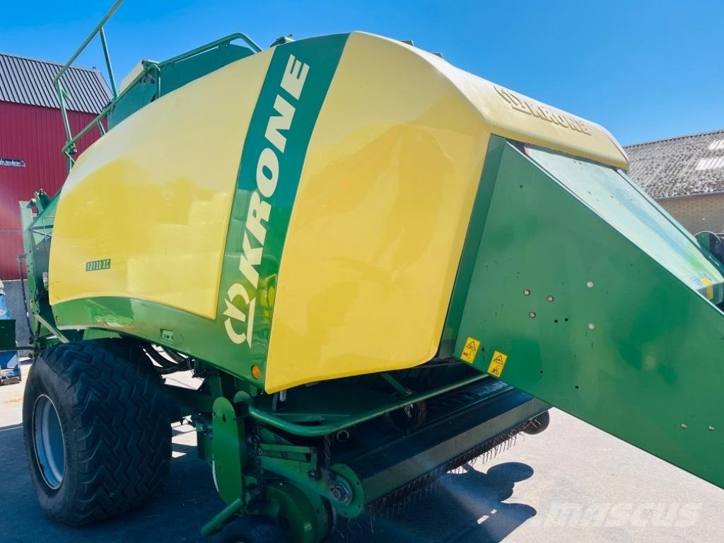Krone Big Pack 12130 Тюкові прес-підбирачі