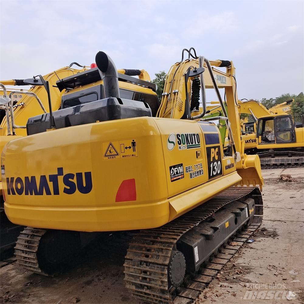 Komatsu PC 130 Гусеничні екскаватори