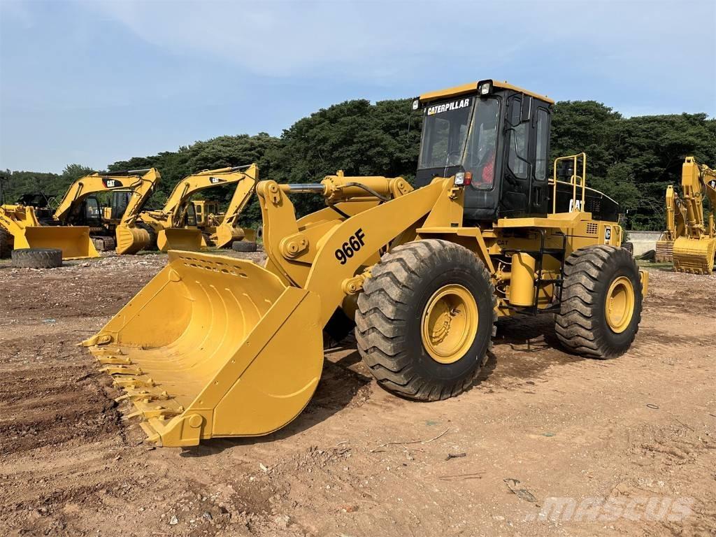 CAT 966F Фронтальні навантажувачі