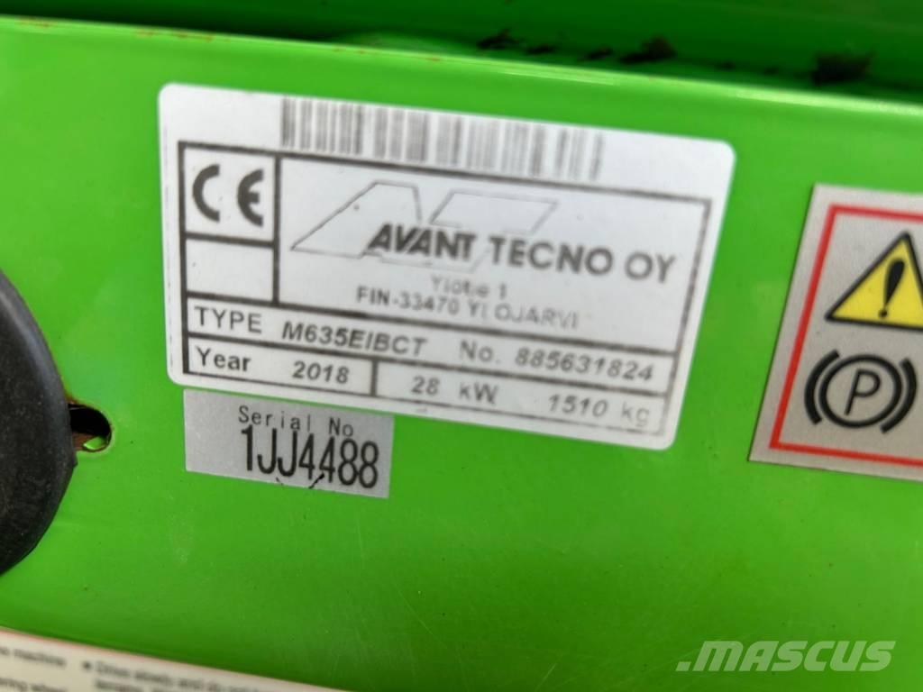 Avant 635 Багатофункціональне обладнання для вантажних і землекопальних робіт