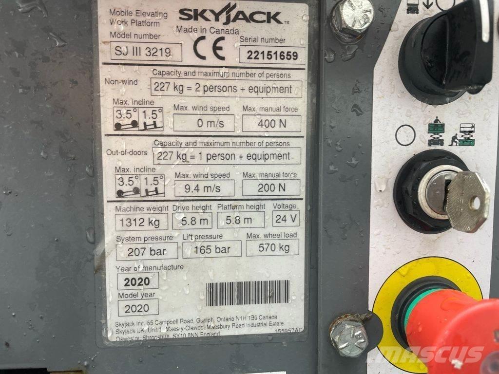 SkyJack SJ3219 Підйомники-ножиці
