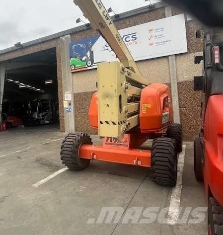 JLG 520 AJ Колінчаті підйомники