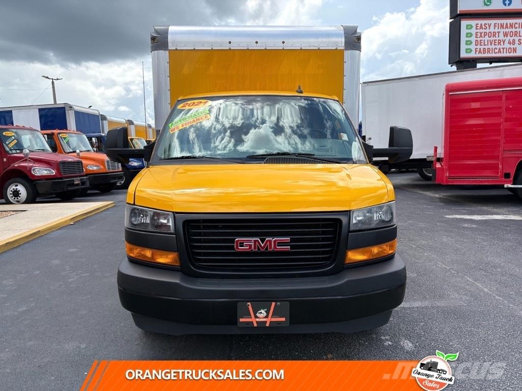 GMC Savana G3500 Панельні фургони