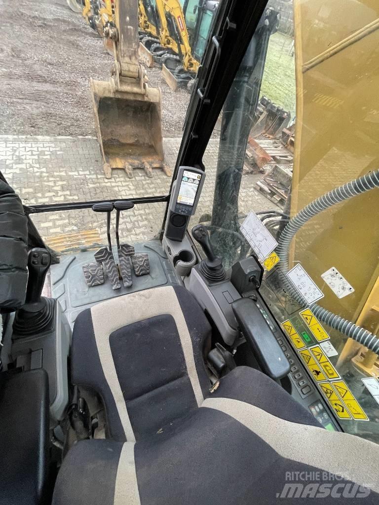 CAT 323 ELN Гусеничні екскаватори