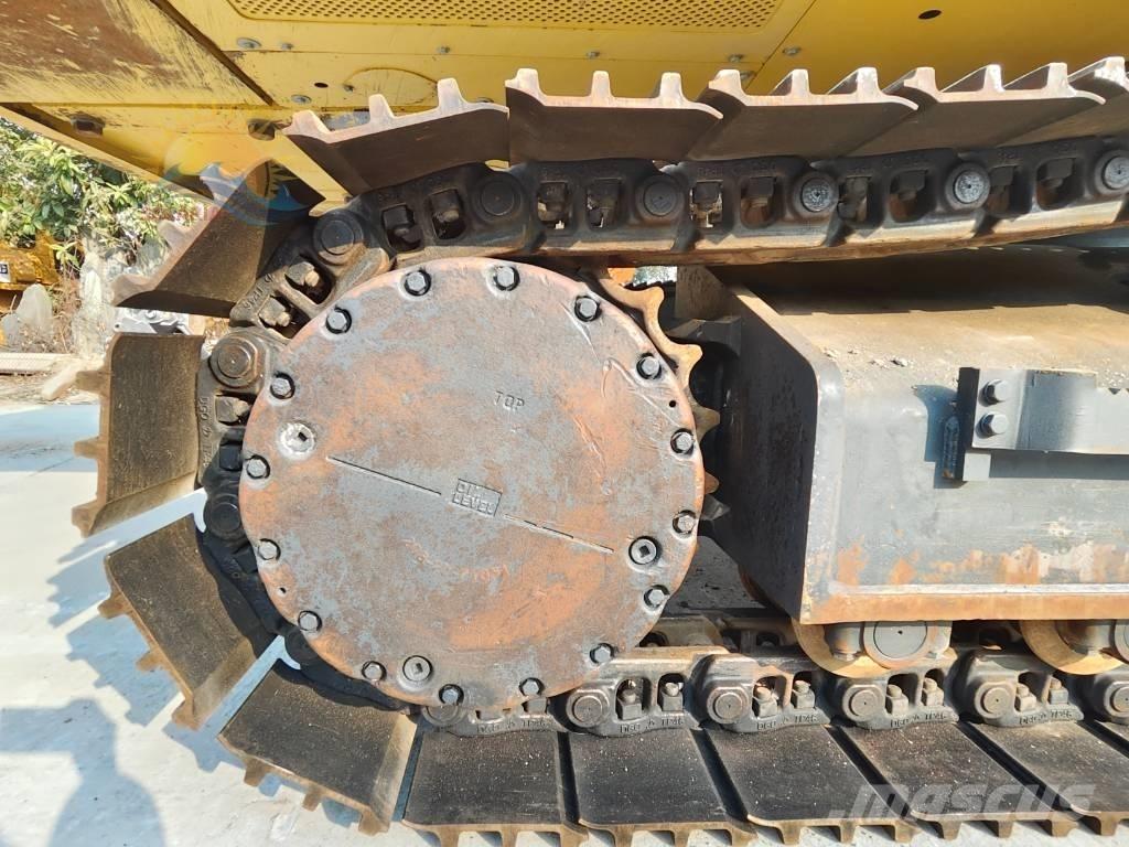 Komatsu PC 400-8 Гусеничні екскаватори