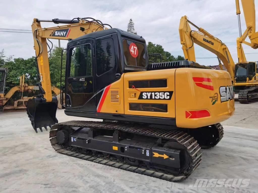 Sany sy135c Гусеничні екскаватори