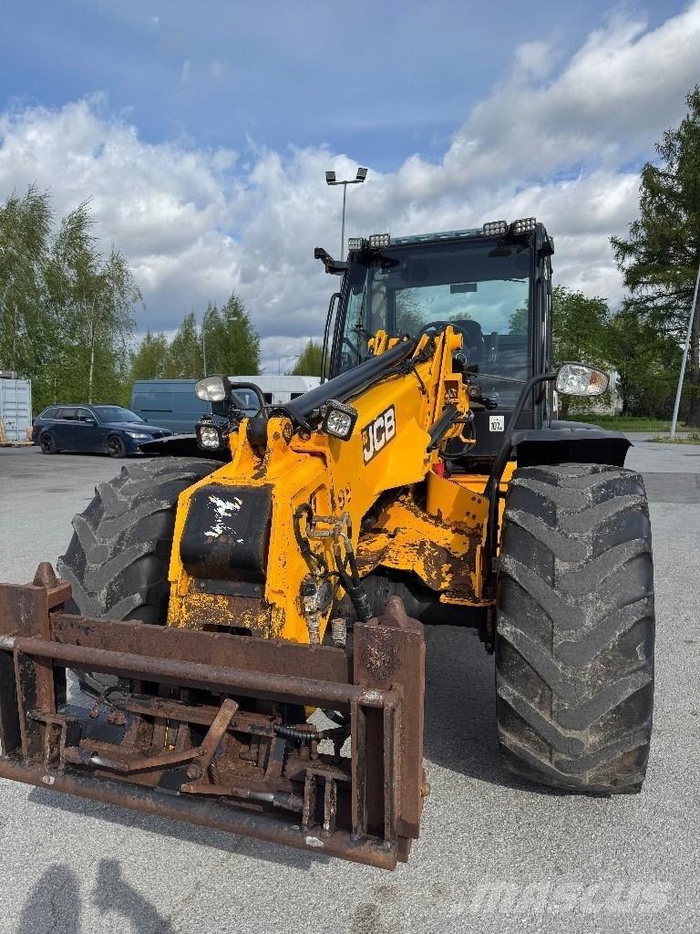 JCB TM 320 S Фронтальні навантажувачі