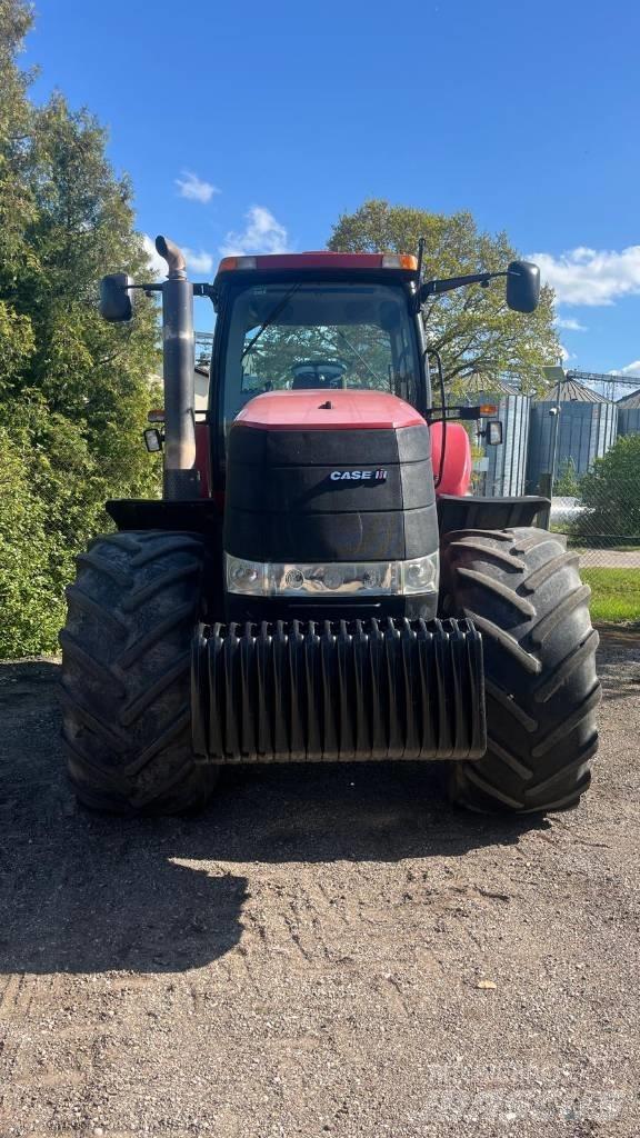 Case IH Magnum 310 Трактори