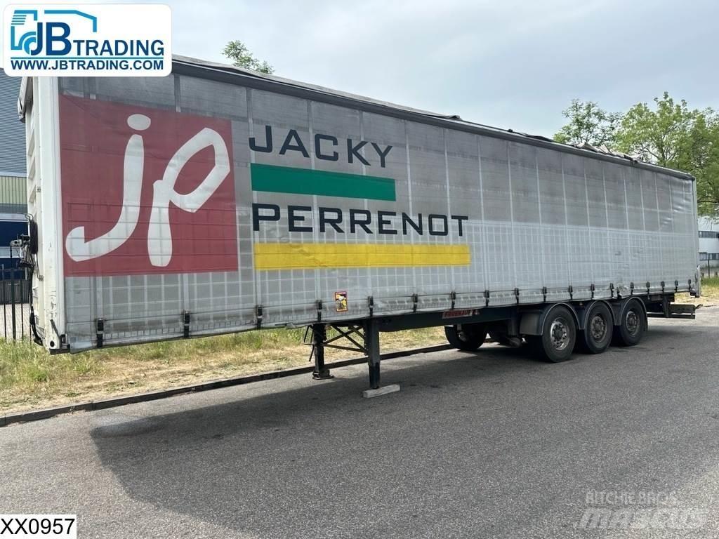 Fruehauf Tautliner Тентовані напівпричепи