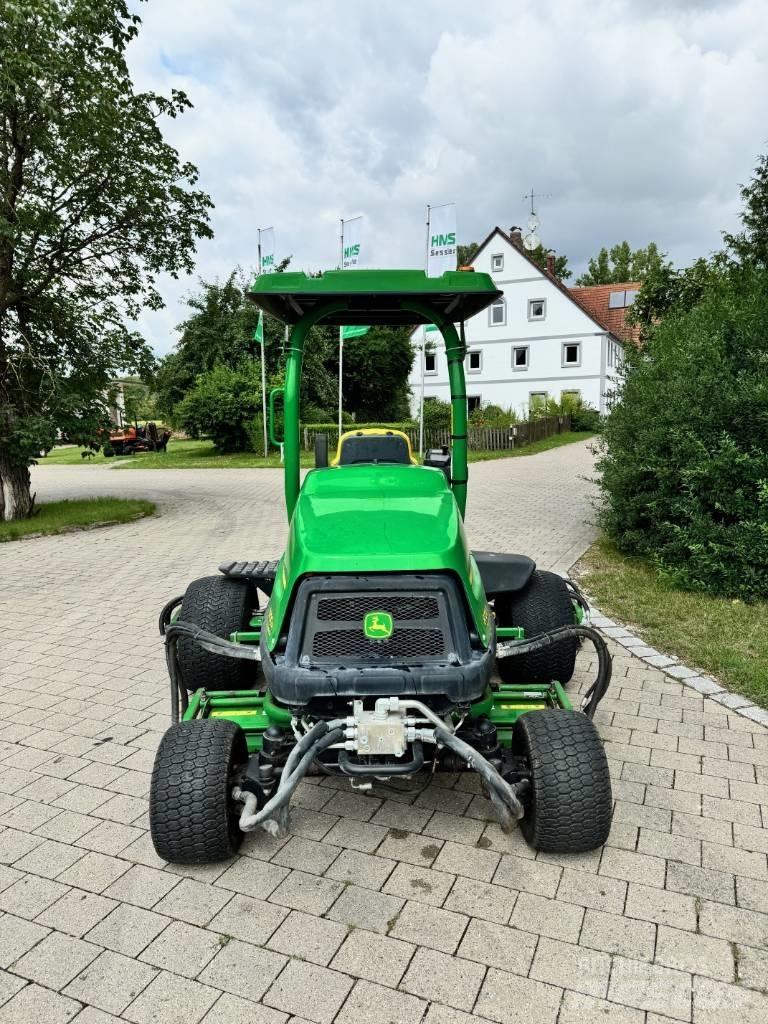 John Deere 8700 A Косарки фарватера